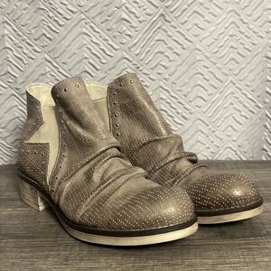 Paola Firenze Italian Leather Slouchy Ankle Boots Sz 38 EU 7.5 US Western Style